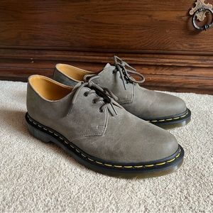 Dr Martens 1461 Dark Olive colorway Men’s size 10